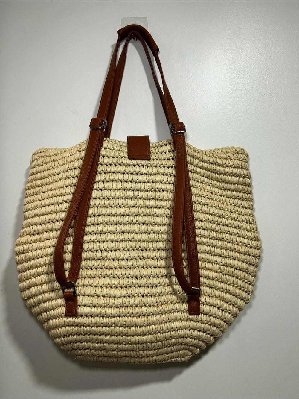 Duluth Trading Co Convertible Straw Bag Backpack Shoulder Bag Tote Beach Large